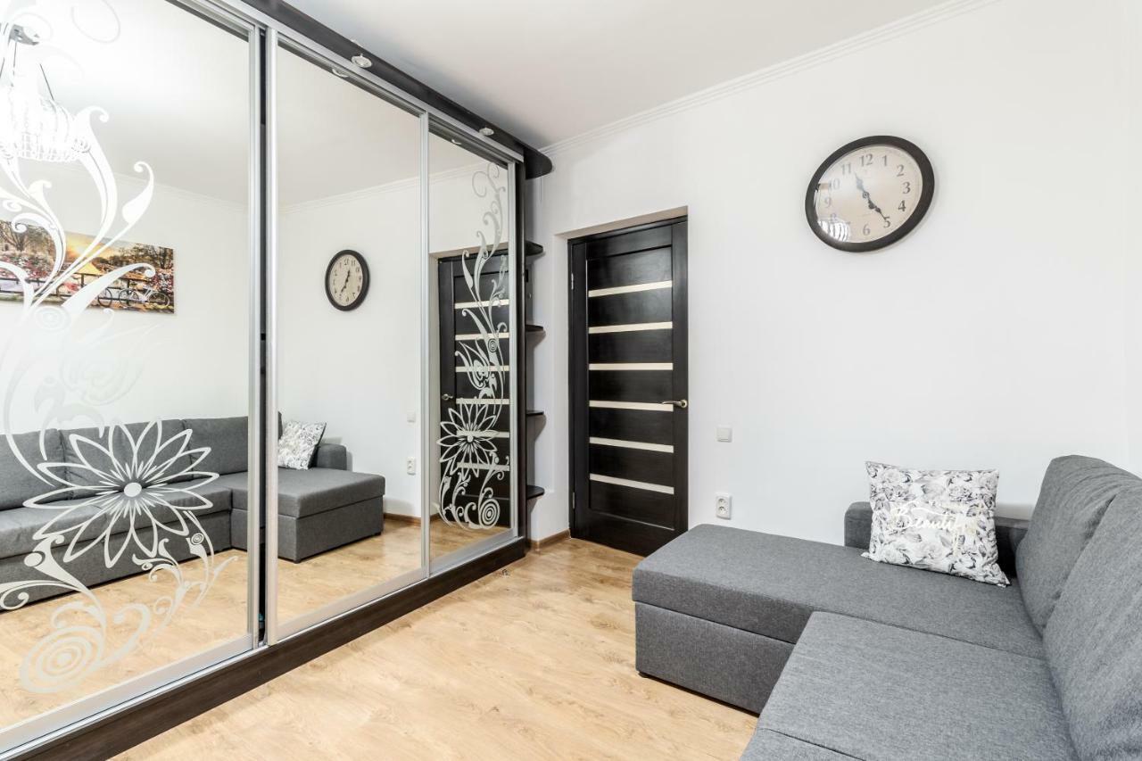 Homey Apartment Львов Экстерьер фото